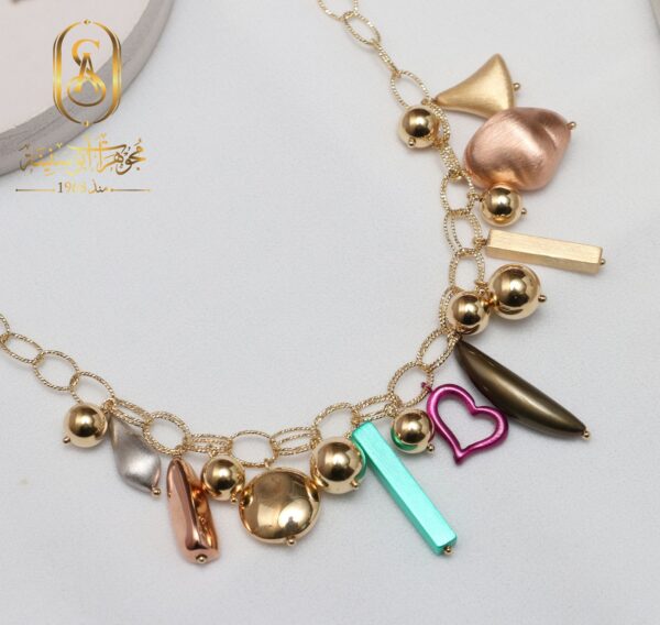 set - Image 4