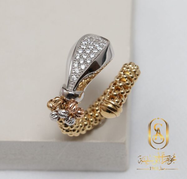 طقم ذهب عيار 18 أنيق للسيدات - Image 5