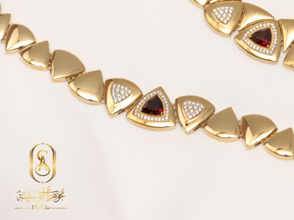 طقم ذهب عيار 18 أنيق للسيدات - Image 2