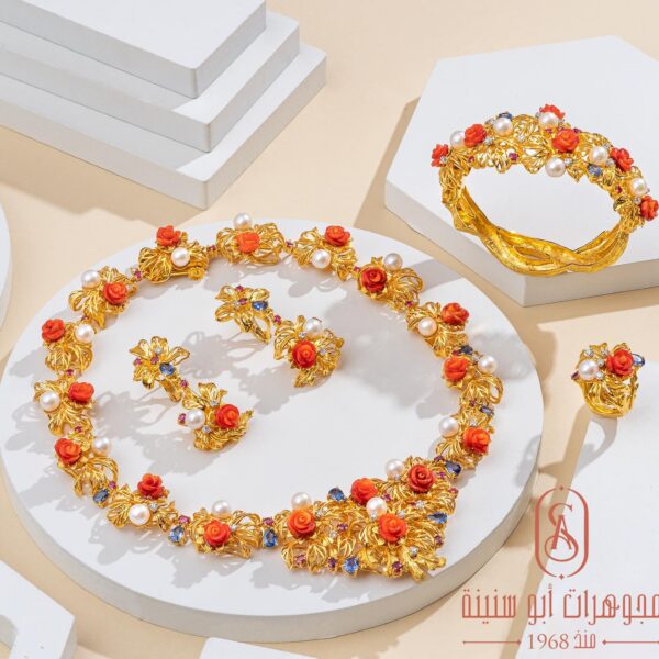 طاقم ذهب والماس صناعة يدوية 